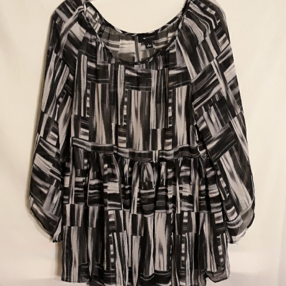 AB Studio sheer blouse. Very cute!